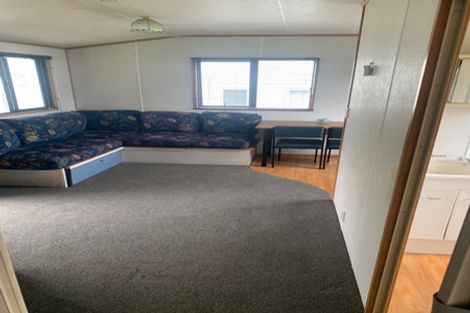 Photo of property in 101 Sunnynook Road, Forrest Hill, Auckland, 0620