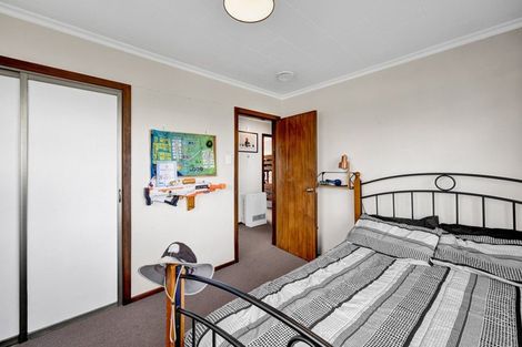 Photo of property in 18 Oberon Street, Stratford, 4332