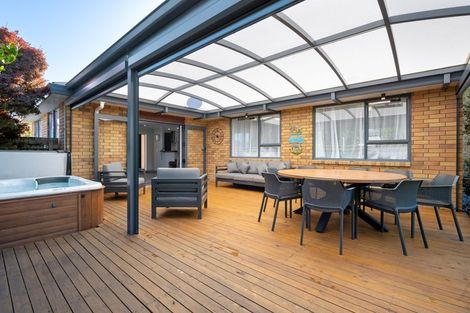 Photo of property in 59 Diomede Glade, Flagstaff, Hamilton, 3210