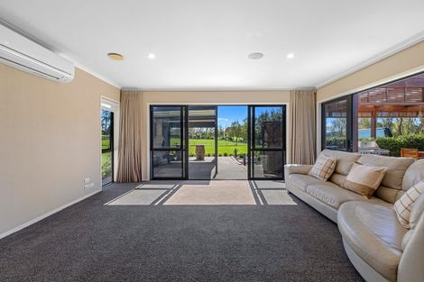 Photo of property in 34 Arone Way, Wainui, 0994