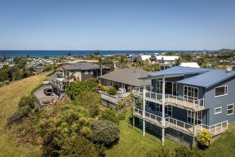 Photo of property in 38 Mayor View Terrace, Waihi Beach, 3611