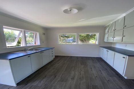 Photo of property in 2 Totara Grove, Hillcrest, Auckland, 0627