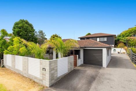 Photo of property in 2/219 Valley Road, Mount Maunganui, 3116