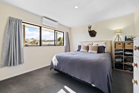 Photo of property in 17 Kiddle Drive, Hilltop, Taupo, 3330