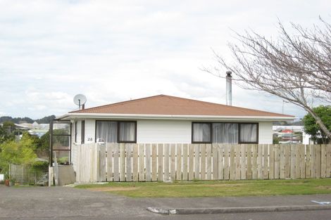 Photo of property in 28 Kingsford Street, Bell Block, New Plymouth, 4312