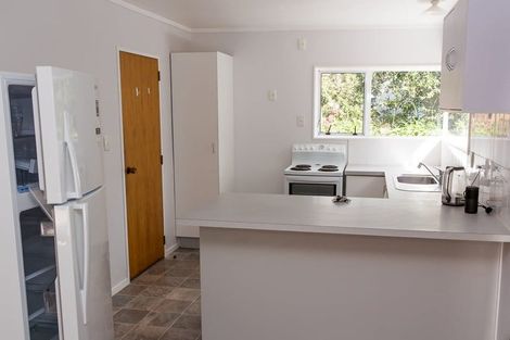 Photo of property in 9 Stephen Street, Johnsonville, Wellington, 6037