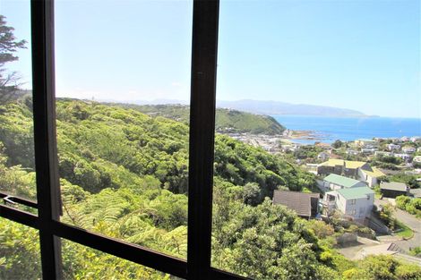 Photo of property in 54 Frobisher Street, Island Bay, Wellington, 6023