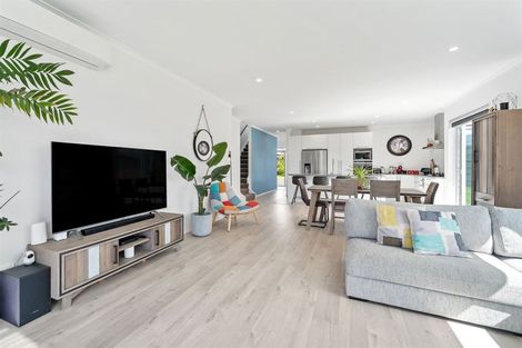 Photo of property in 21 Tyler Davies Drive, Red Beach, 0932