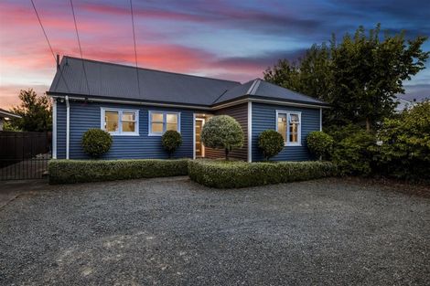 Photo of property in 44 Pitcairn Crescent, Bryndwr, Christchurch, 8053
