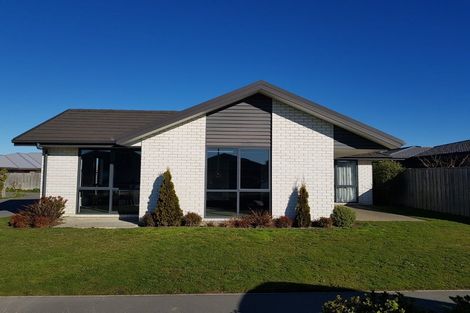 Photo of property in 8/3 Retallick Way, Amberley, 7410