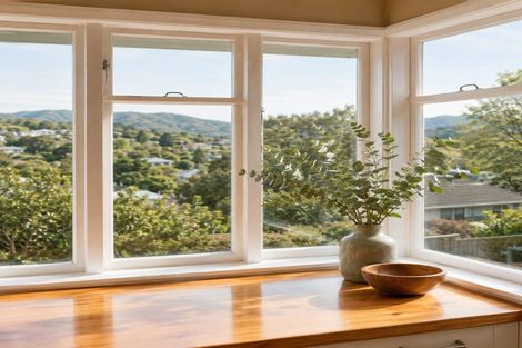Photo of property in 17 Durham Street, Cannons Creek, Porirua, 5024