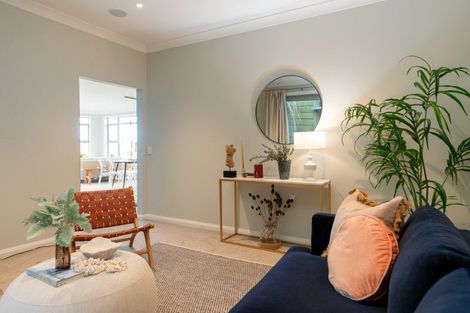 Photo of property in 118a Nicholson Road, Khandallah, Wellington, 6035