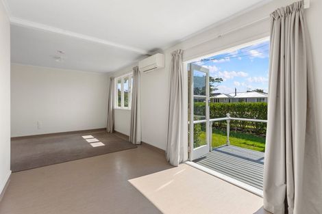 Photo of property in 53a Queen Road, Bellevue, Tauranga, 3110