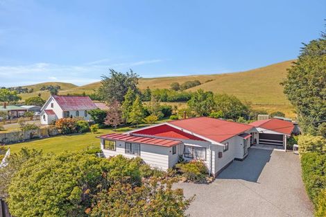 Photo of property in 49 Princes Street, Waikari, 7420