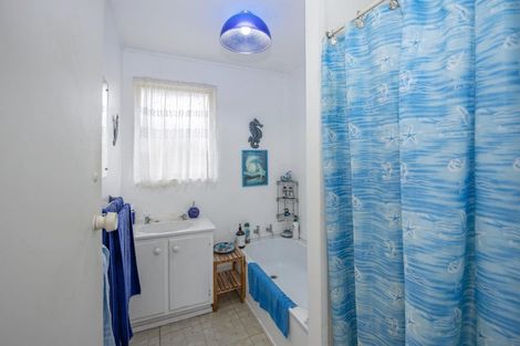 Photo of property in 43 Hyde Avenue, Nawton, Hamilton, 3200