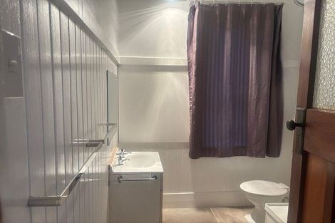 Photo of property in 2/64 Division Street, Riccarton, Christchurch, 8041