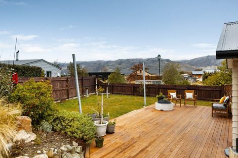 Photo of property in 13 Missy Crescent, Mount Pisa, Cromwell, 9383