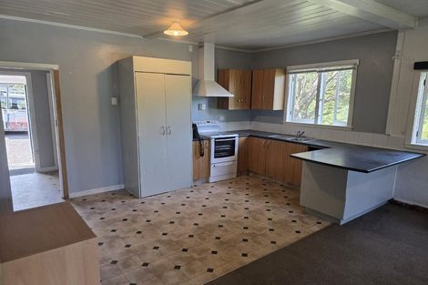 Photo of property in 46-48 Rangitake Drive, Spotswood, New Plymouth, 4310