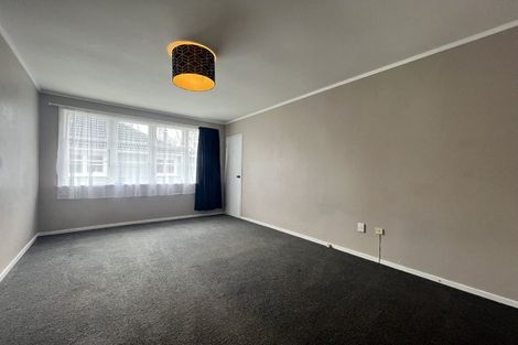 Photo of property in 33 Prouse Crescent, Naenae, Lower Hutt, 5011