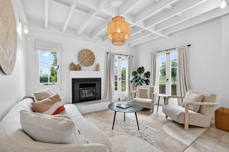 Photo of property in 103 Southdown Drive, Martinborough, 5781