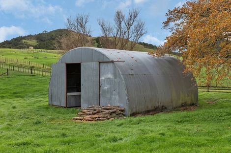 Photo of property in Taipuha Sett Road, Taipuha, Paparoa, 0571