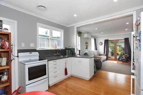 Photo of property in 12 Pharazyn Street, Feilding, 4702