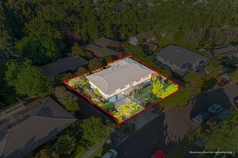 Photo of property in 14 Portsea Place, Chatswood, Auckland, 0626