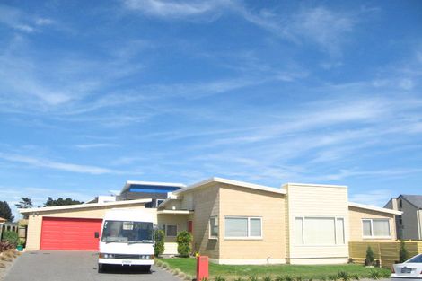 Photo of property in 109 Aston Drive, Waimairi Beach, Christchurch, 8083