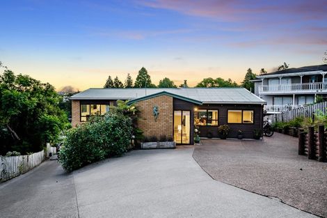 Photo of property in 16 Stredwick Drive, Torbay, Auckland, 0630