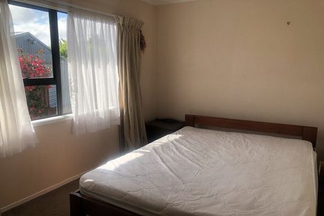 Photo of property in 80 Burundi Avenue, Clendon Park, Auckland, 2103