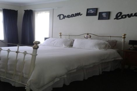 Photo of property in 566 Tay Street, Hawthorndale, Invercargill, 9810