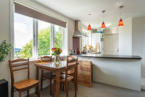 Photo of property in 15 Mertoun Terrace, Highbury, Wellington, 6012