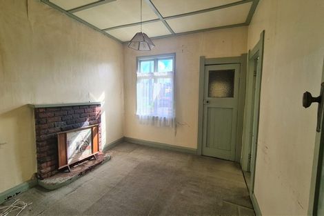 Photo of property in 10 King Street, Opunake, 4616