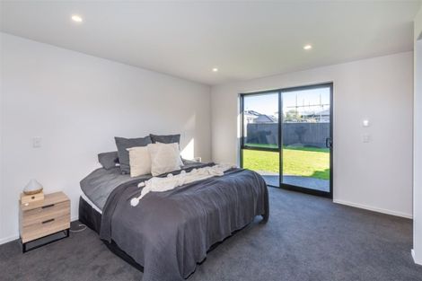 Photo of property in 74 Aviemore Drive, Marshland, Christchurch, 8083