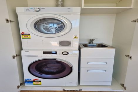 Photo of property in 2/6 Waverley Street, Sydenham, Christchurch, 8023