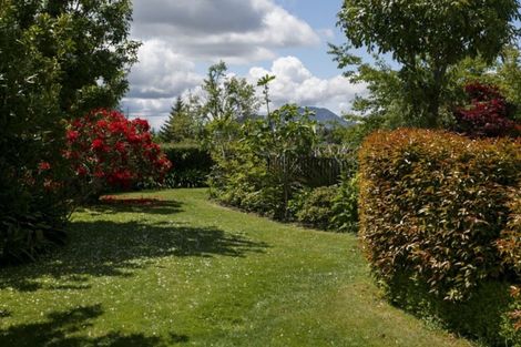 Photo of property in 11 Glen Mohr, Acacia Bay, Taupo, 3385