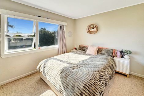 Photo of property in 124 Pohutukawa Avenue, Ohope, 3121