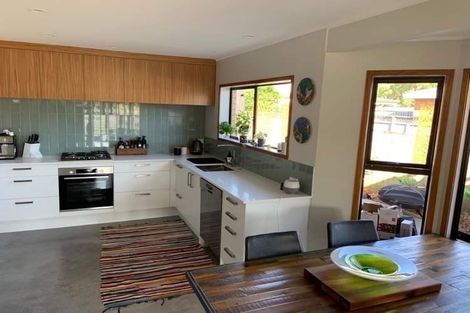 Photo of property in 10a Elizabeth Street, Orewa, 0931