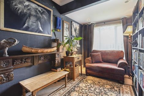 Photo of property in 18 Mountain Road, Mount Wellington, Auckland, 1072