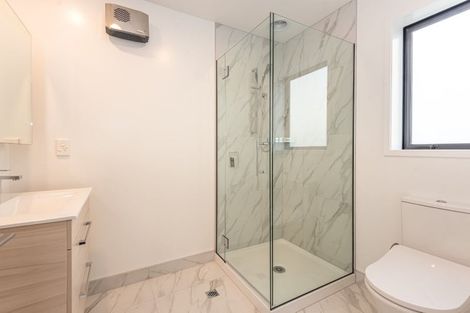 Photo of property in 9/180 Marine Parade, New Brighton, Christchurch, 8083