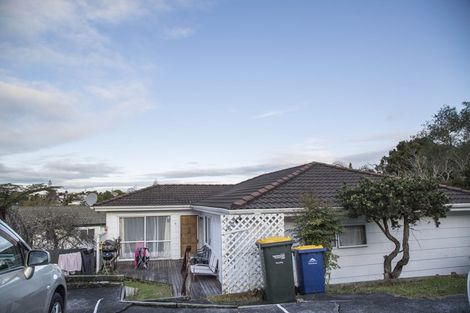 Photo of property in 1/39 Woodcote Drive, Glenfield, Auckland, 0629