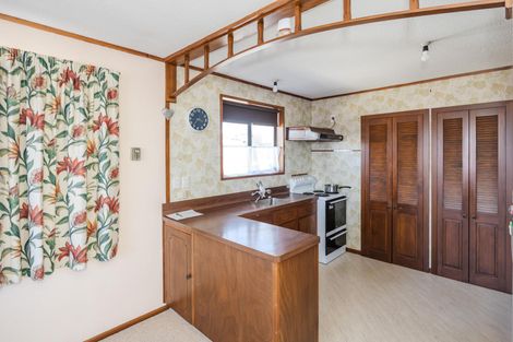 Photo of property in 6a Stuart Street, Holmes Hill, Oamaru, 9401