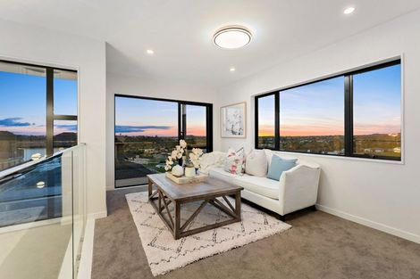 Photo of property in 28 Kate Duncan Drive, Swanson, Auckland, 0614