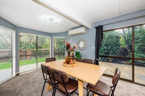 Photo of property in 1 Redwood Close, Paraparaumu, 5032