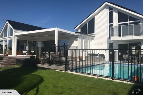 Photo of property in 124a Beerescourt Road, Beerescourt, Hamilton, 3200