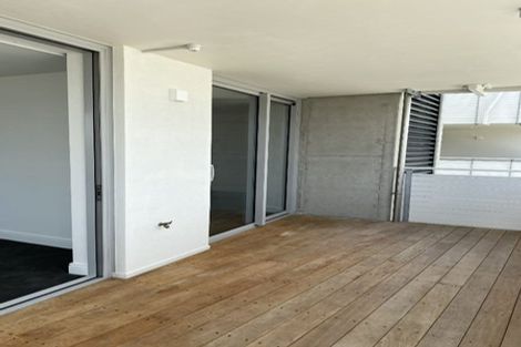 Photo of property in 302/15 Rawene Road, Birkenhead, Auckland, 0626