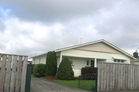 Photo of property in 52 Chelwood Street, Takaro, Palmerston North, 4412