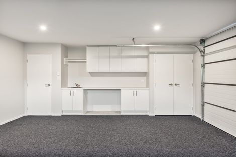 Photo of property in 18 Cirrus Way, Ranui, Auckland, 0612