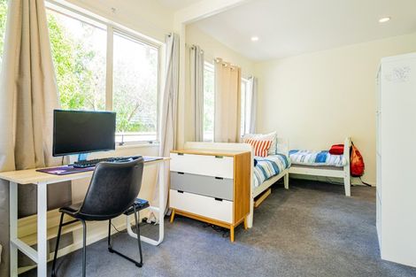 Photo of property in 13 Emlyn Place, Torbay, Auckland, 0630