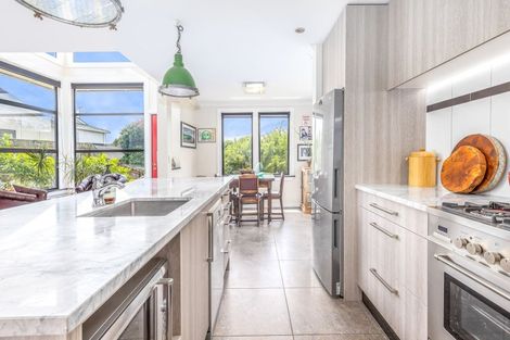 Photo of property in 79b Golf Road, Paraparaumu Beach, Paraparaumu, 5032